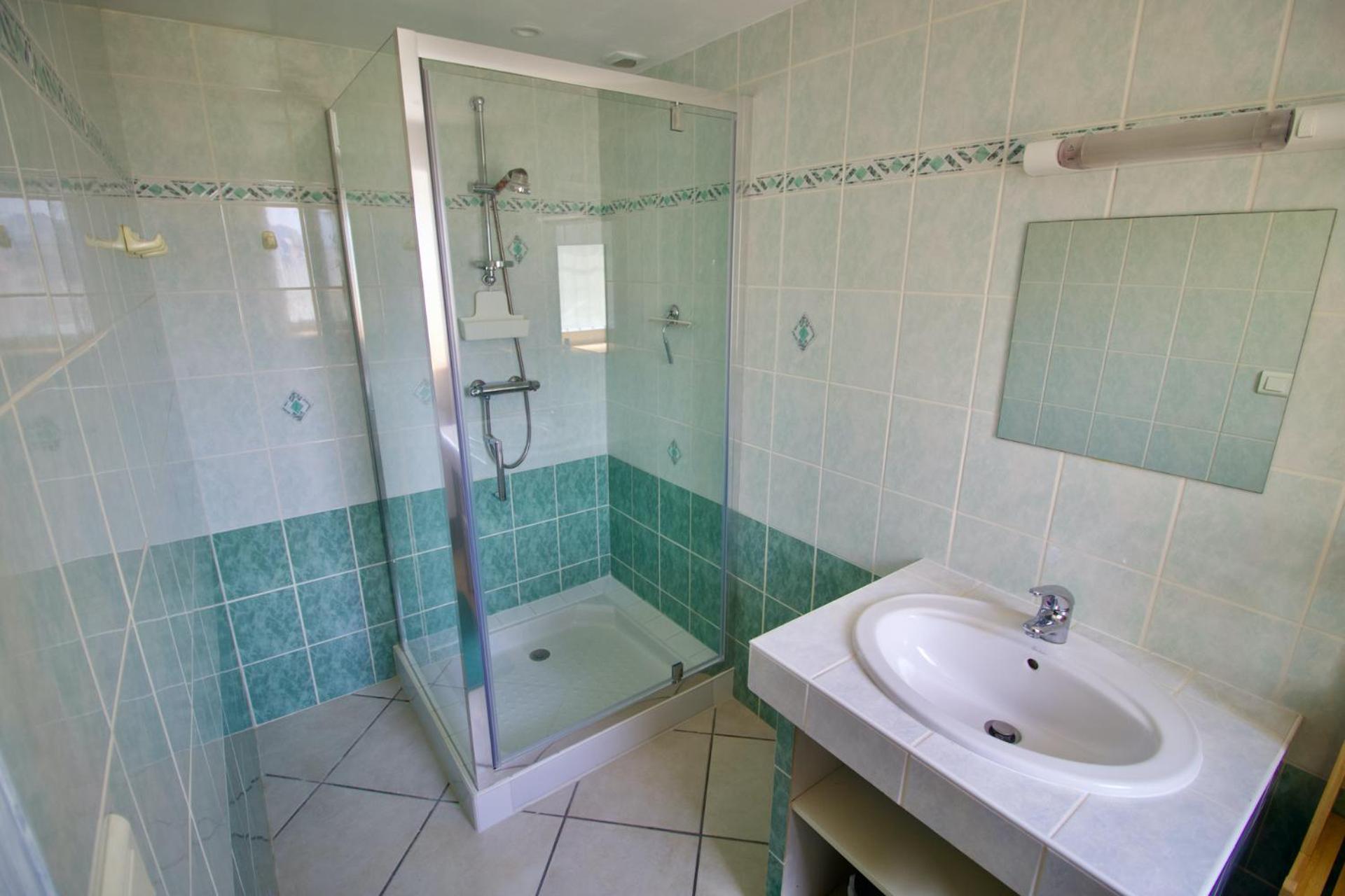 O Trois Oliviers Bed & Breakfast Louin ภายนอก รูปภาพ